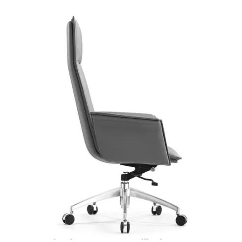Silla ejecutiva de cuero PU de alta calidad.  Diseño moderno y altamente cómoda.